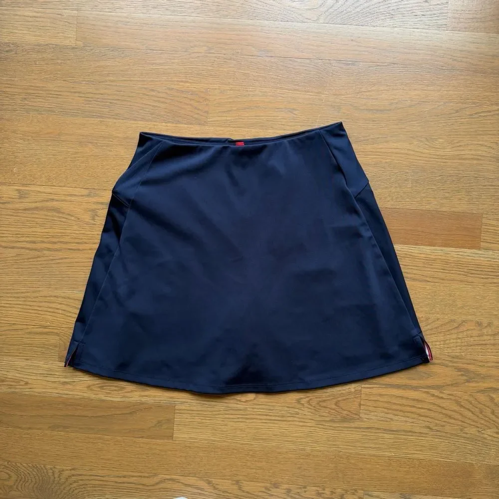 Wilson Play On Skirt Classic Navy Tennis Athletic Lined Ball Short size Small